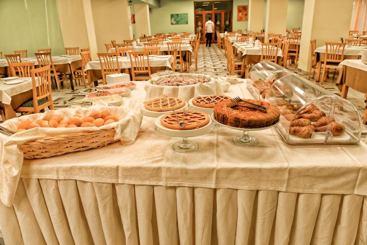 Grand Hotel Delle Terme Terme Luigiane Dış mekan fotoğraf